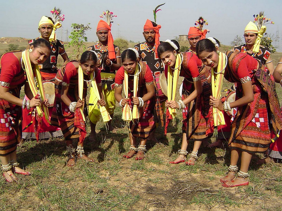 ସମ୍ବଲପୁରୀ ଦିନ ପାଇଁ ଉତ୍ସବମୁଖର ପଶ୍ଚିମ ଓଡ଼ିଶା