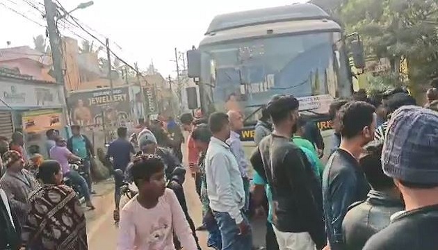 ପୁରୀରେ ବସ ଧକ୍କାକୁ ନେଇ ଉତ୍ତେଜନା