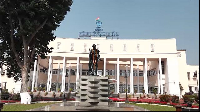 ଆଜିଠୁ ପୁଣି କମ୍ପିବ ବିଧାନସଭା, ମୁହାମୁହିଁ ହେବେ ଶାସକ- ବିରୋଧୀ